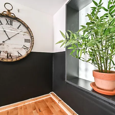 Apartma N'poznam Zupa 류블랴나