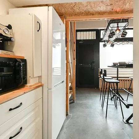 Apartma N'poznam Zupa 아파트 *