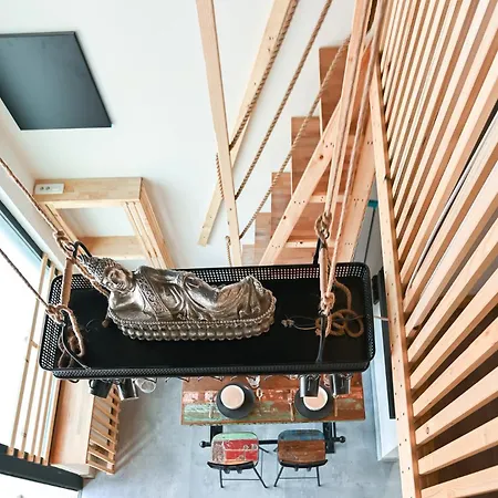 Apartma N'poznam Zupa 류블랴나