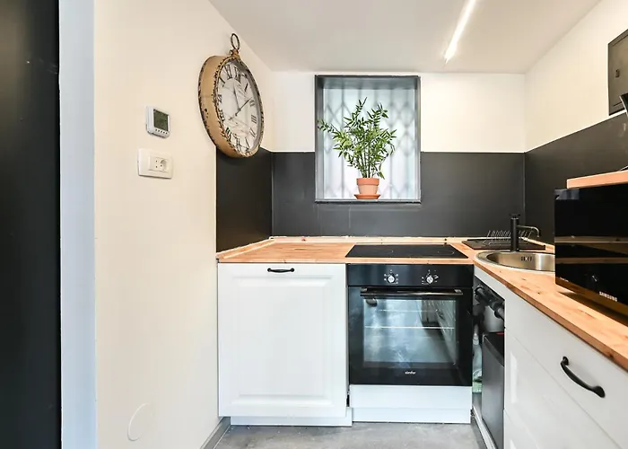 Apartma N'poznam Zupa